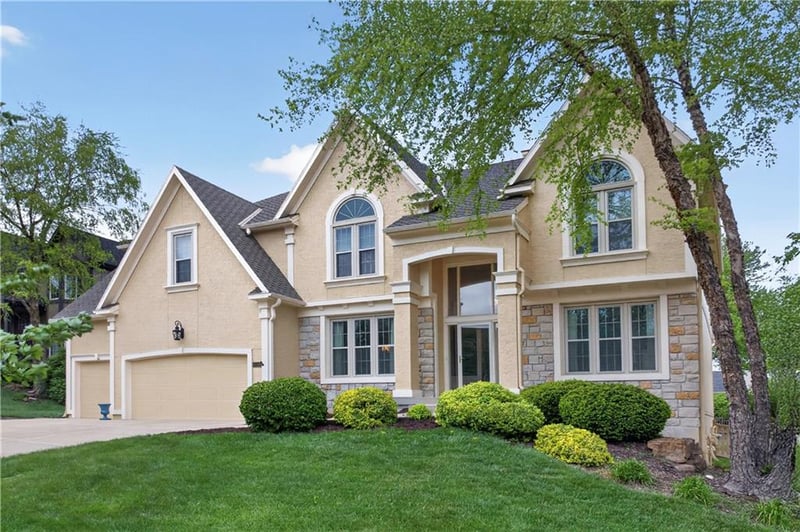9308 146 Ter, Overland Park, KS 66221