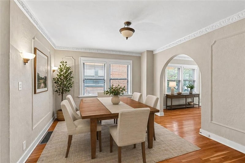 4508 Broadway St, Kansas City, MO 64111