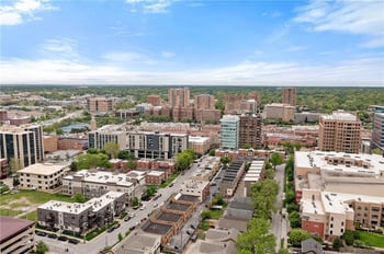 4508 Broadway St, Kansas City, MO 64111