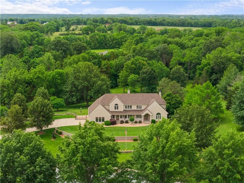 29503 Moreland School Rd, Blue Springs, MO 64014