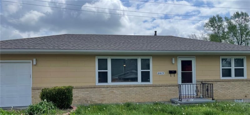 2415 45th St, Kansas City, KS 66104