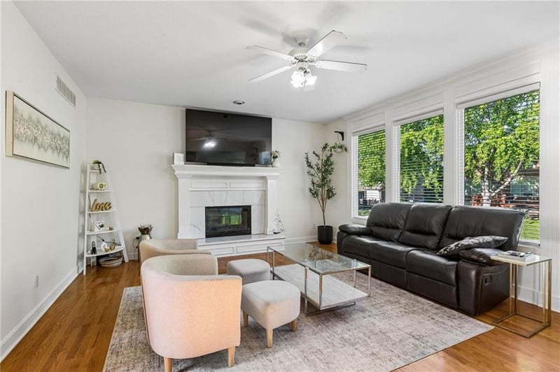 14608 Chadwick St, Leawood, KS 66224