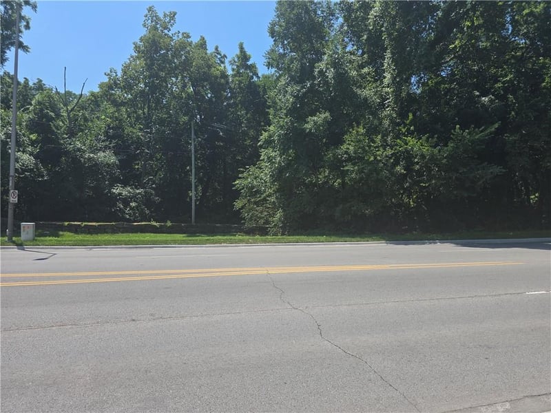 601 85th St, Kansas City, MO 64131