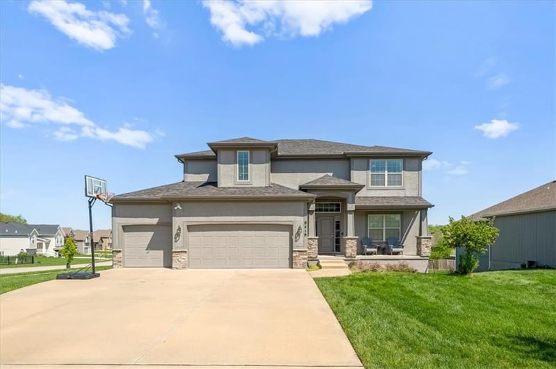 9419 Bell St, Kansas City, MO 64155