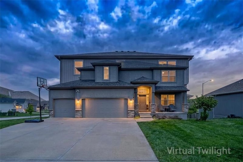 9419 Bell St, Kansas City, MO 64155