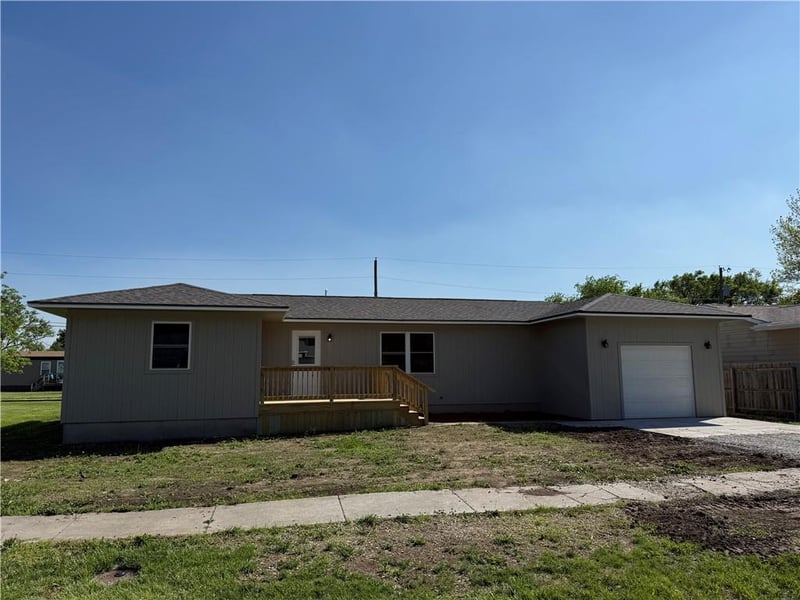 1515 Alleghany St, Burlington, KS 66839