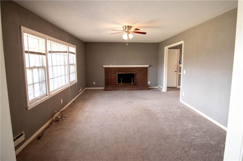 6613 Chestnut Ave, Kansas City, MO 64132