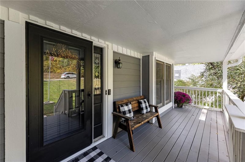 8906 Millstone Dr, Lenexa, KS 66220