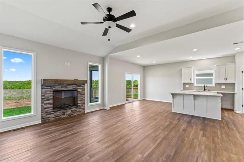 515 Callie Rd, Bates City, MO 64011