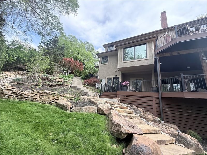 1305 43rd Ter, Kansas City, MO 64116