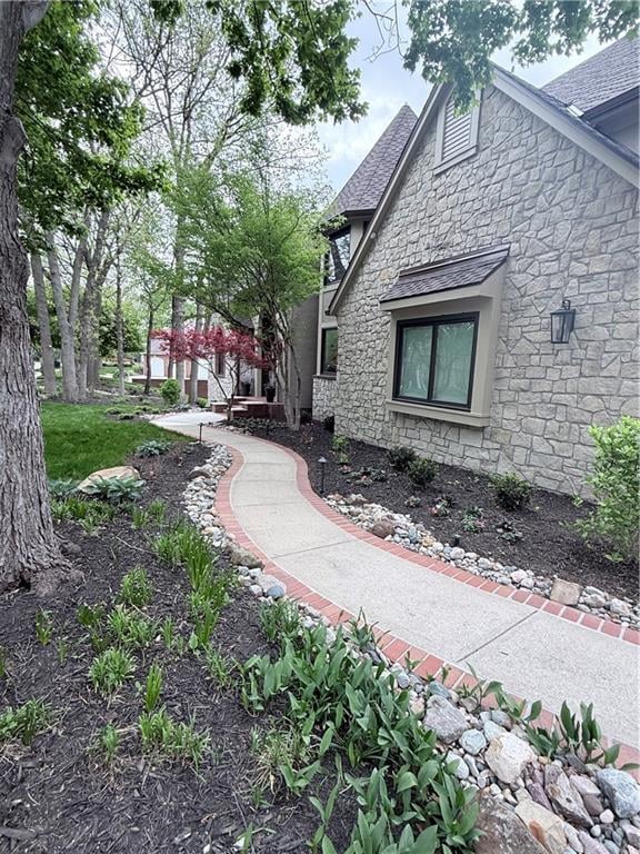 1305 43rd Ter, Kansas City, MO 64116