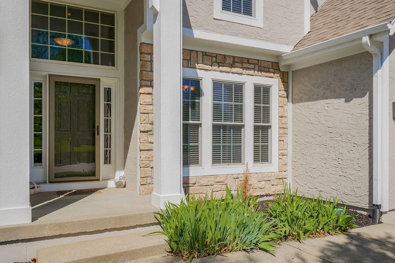 9604 Evanston Ave, Kansas City, MO 64157