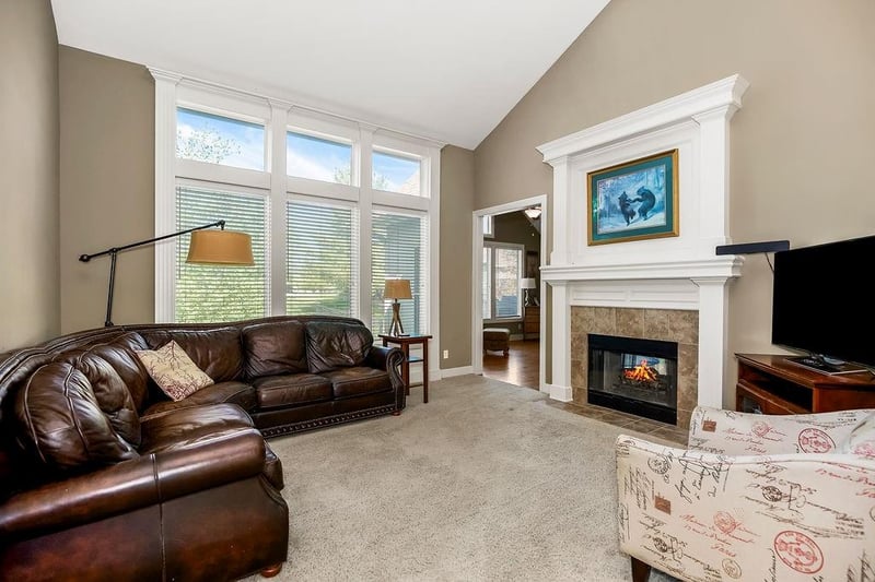 9604 Evanston Ave, Kansas City, MO 64157