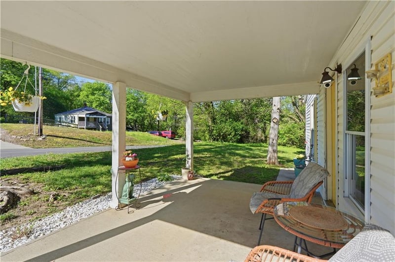 6206 NE 54th St, Kansas City, MO 64119