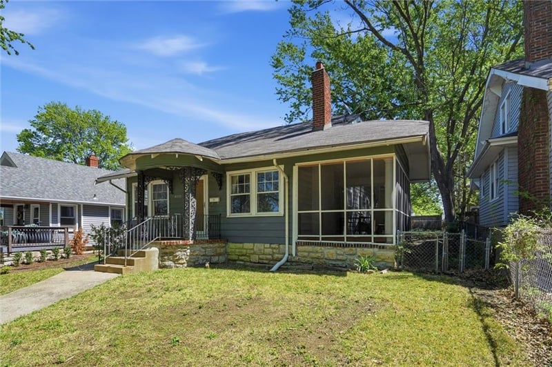 6333 Baltimore Ave, Kansas City, MO 64113