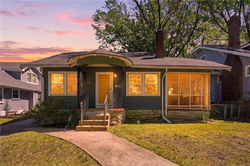 6333 Baltimore Ave, Kansas City, MO 64113