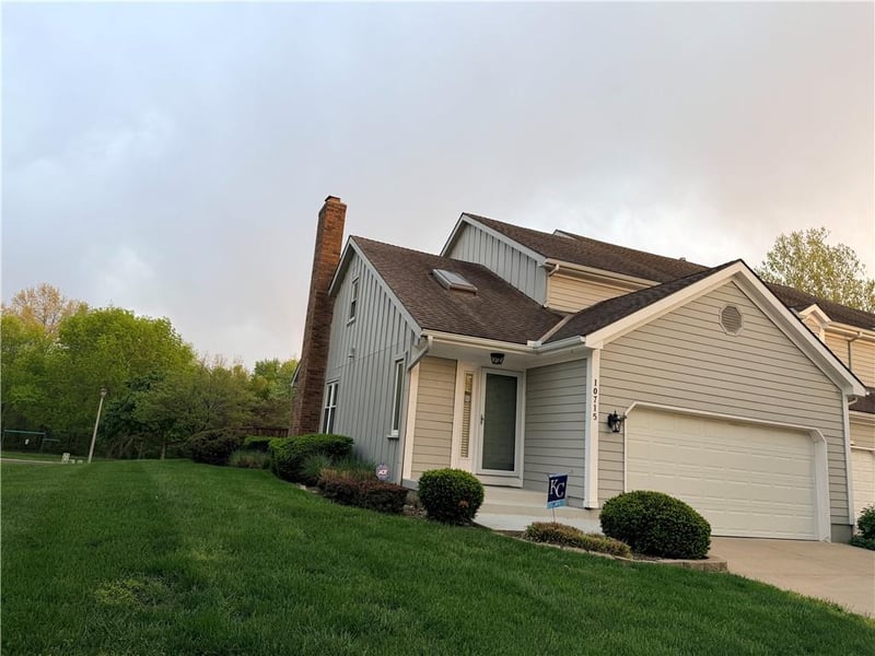 10715 116th Ter, Overland Park, KS 66210