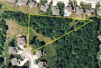 7709 Brook Ln, Kansas City, MO 64139