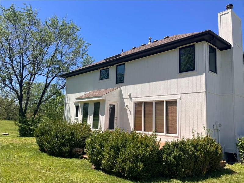 209 176th St, Belton, MO 64012