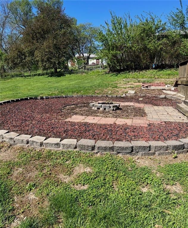 2720 Blackwell Rd, St Joseph, MO 64505