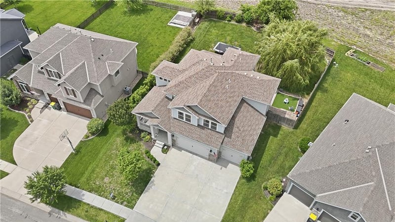 16438 Agnes St, Gardner, KS 66030