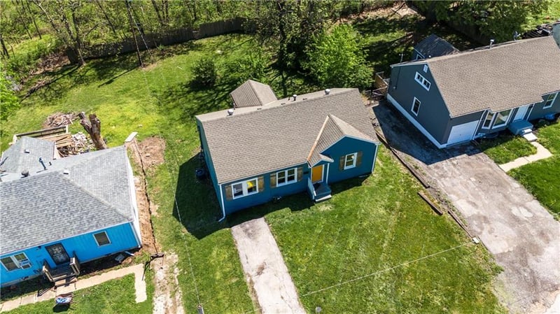 5609 Oakland Ave, Kansas City, MO 64129