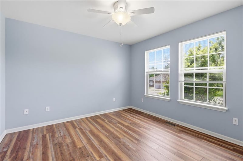 1803 Villa Dr, Warrensburg, MO 64093