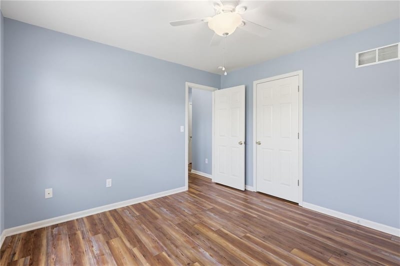 1803 Villa Dr, Warrensburg, MO 64093