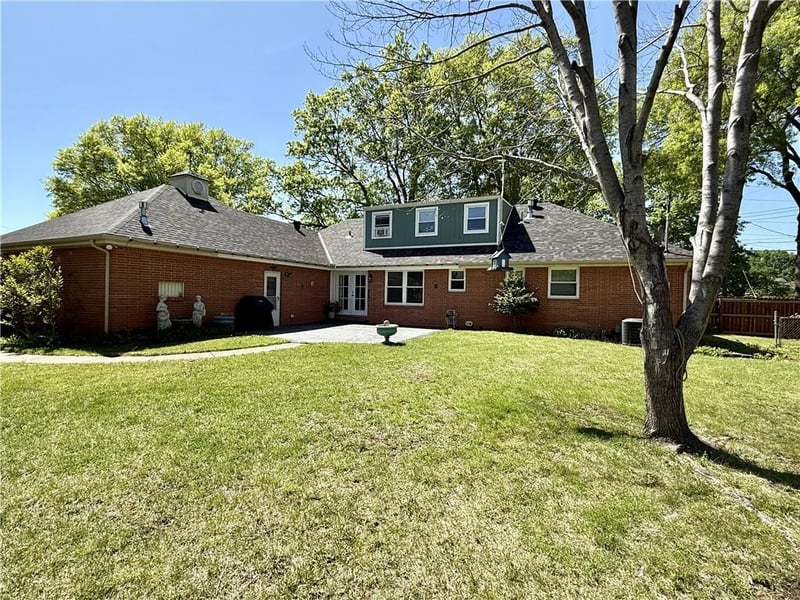 4607 Blue Ridge Blvd, Kansas City, MO 64133