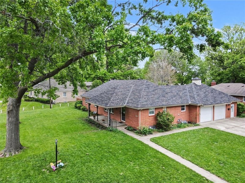 4607 Blue Ridge Blvd, Kansas City, MO 64133