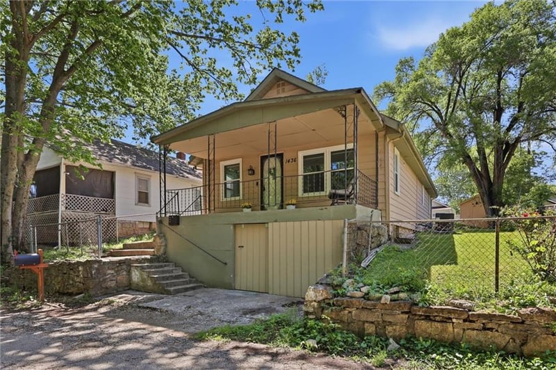 1436 39th St, Kansas City, KS 66106