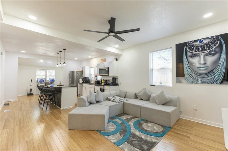 2507 18th St, St Joseph, MO 64503