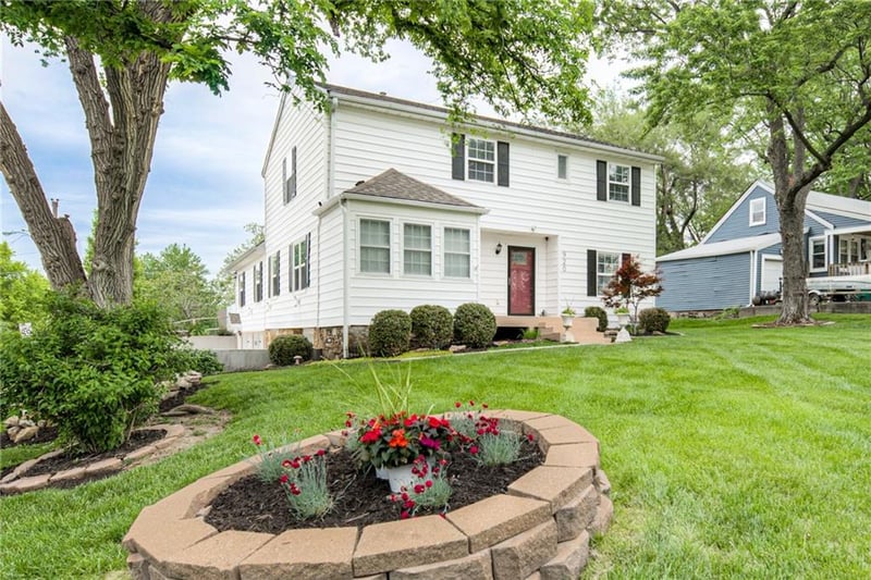 920 County Line Rd, Kansas City, KS 66103
