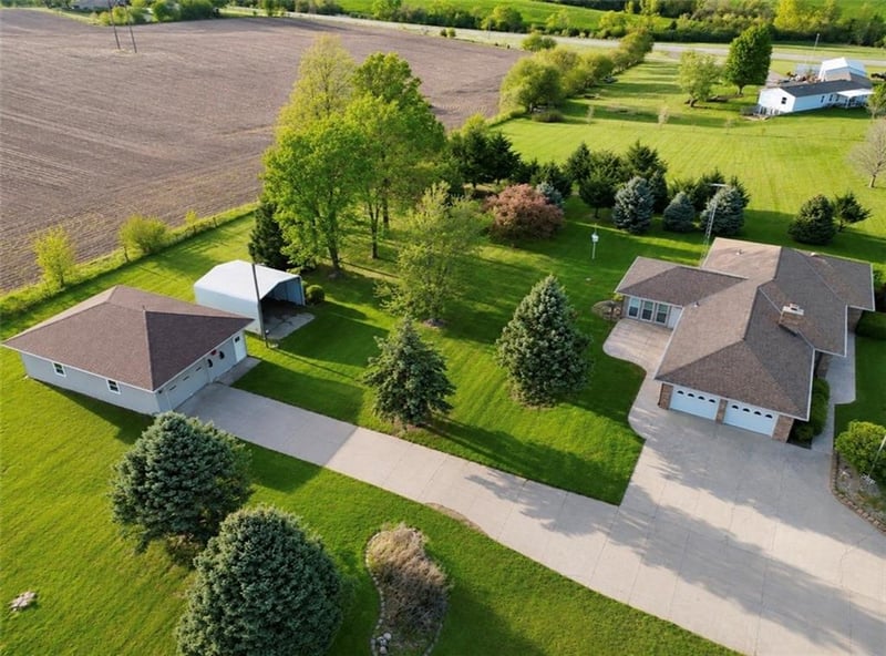 23171 State Highway 148 Hw, Maryville, MO 64468