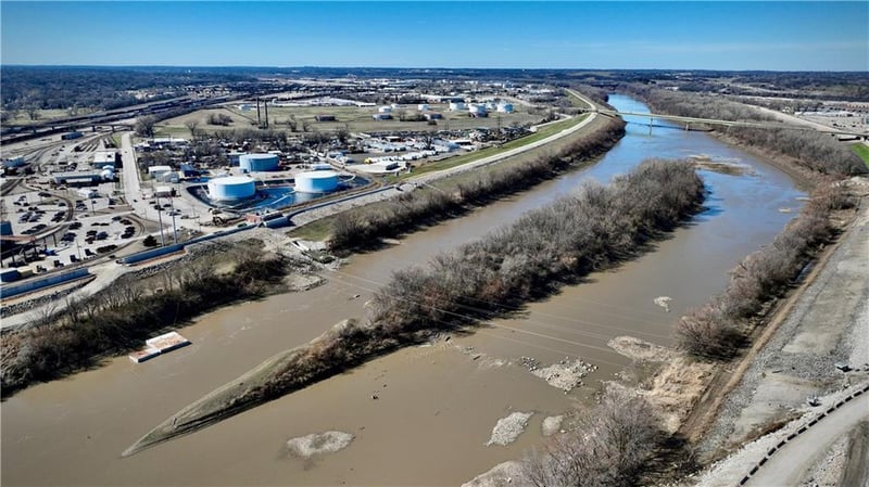 900 18th St, Kansas City, KS 66105