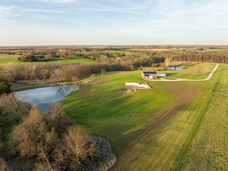 1164 271st Rd, Warrensburg, MO 64093