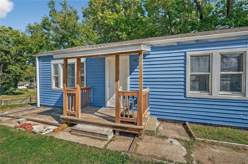 1003-1005 College St, Independence, MO 64050