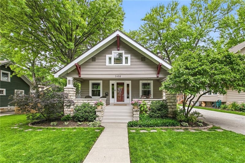 7408 Belleview Ave, Kansas City, MO 64114