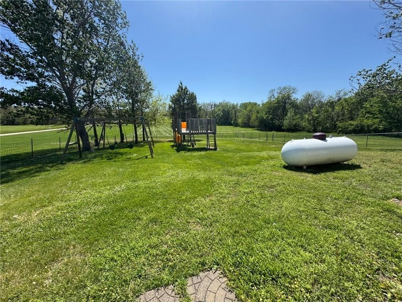480 Dd Hw, Warrensburg, MO 64093
