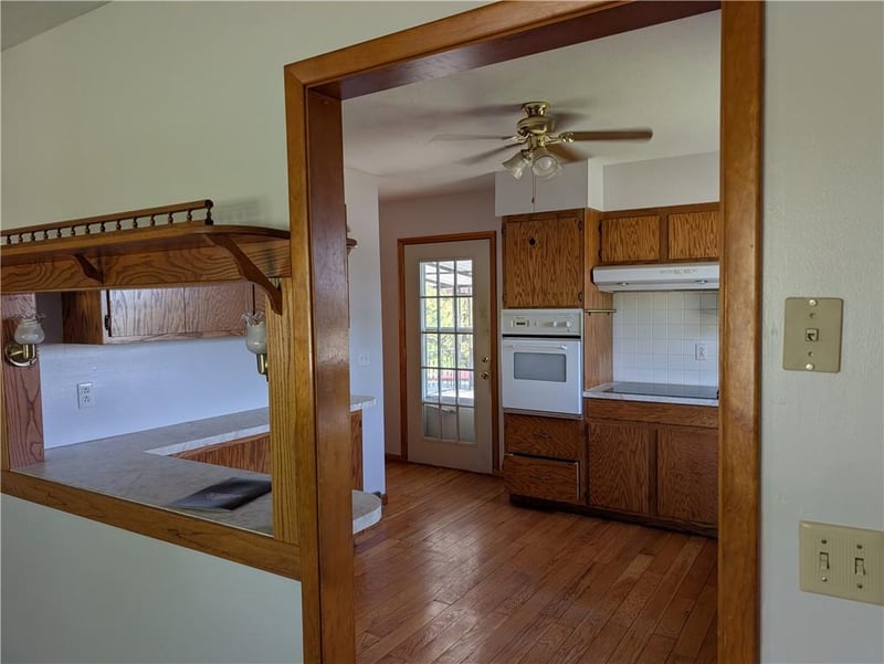 508 S Lyon St, Grant City, MO 64456