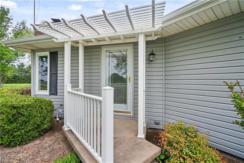 1504 17000 Rd, Parsons, KS 67357