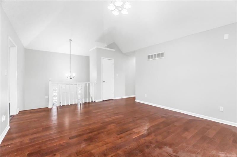 7307 118th Pl, Kansas City, MO 64134