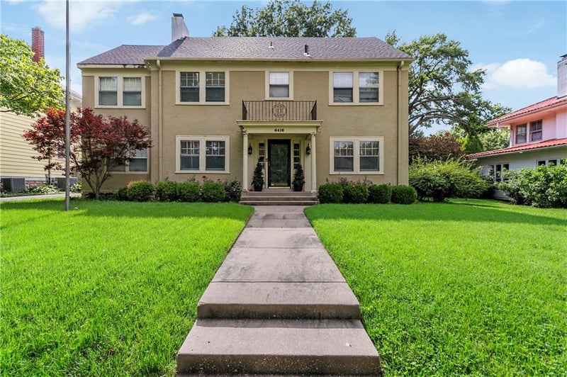 6416 Pennsylvania St, Kansas City, MO 64113