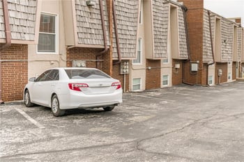 3602 Gillham Rd #4, Kansas City, MO 64111