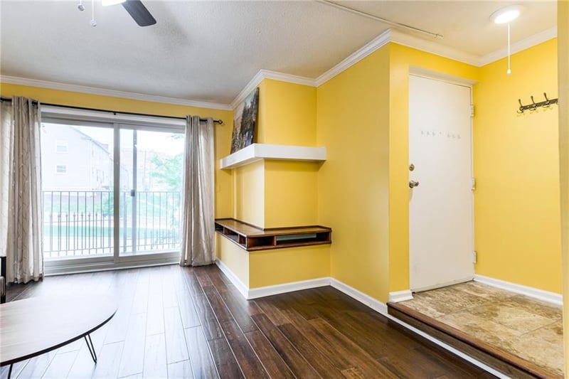 3602 Gillham Rd #4, Kansas City, MO 64111