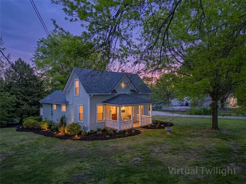 9101 Holmes Rd, Kansas City, MO 64131