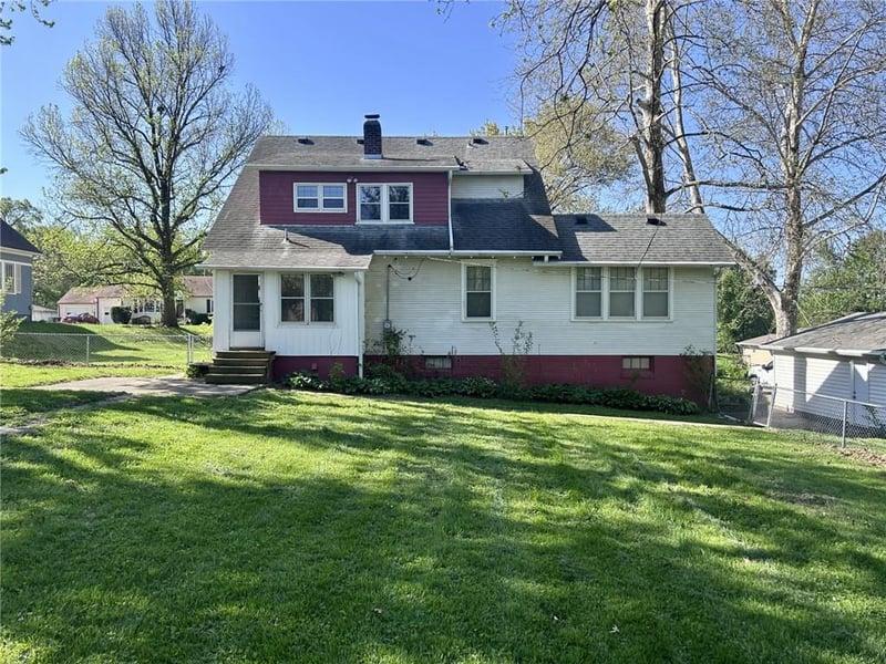 3117 Miller Ave, St Joseph, MO 64506