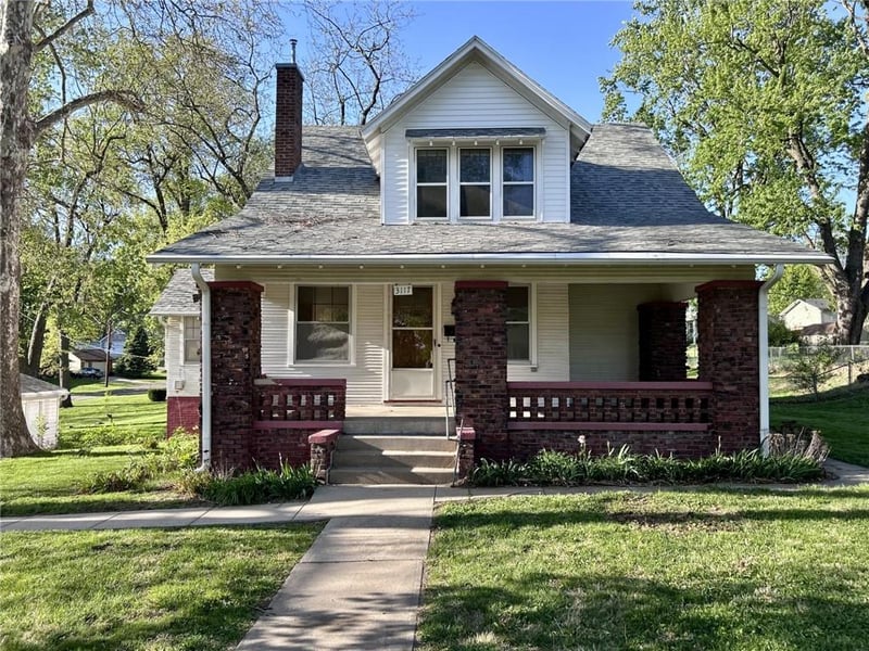 3117 Miller Ave, St Joseph, MO 64506