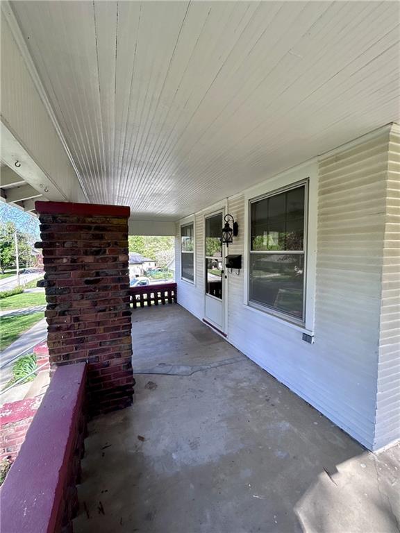 3117 Miller Ave, St Joseph, MO 64506
