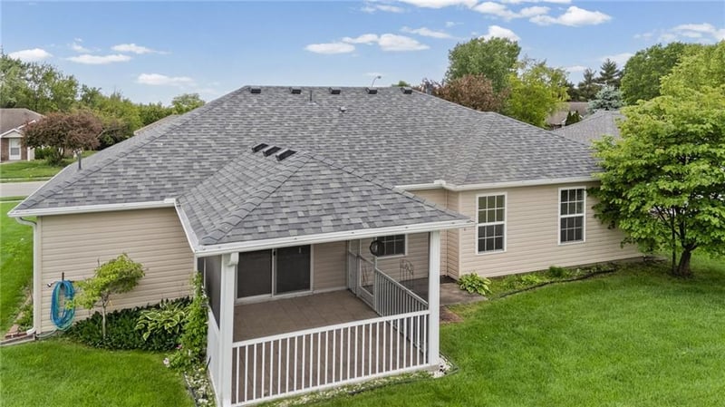 1016 Bristol Dr, Raymore, MO 64083